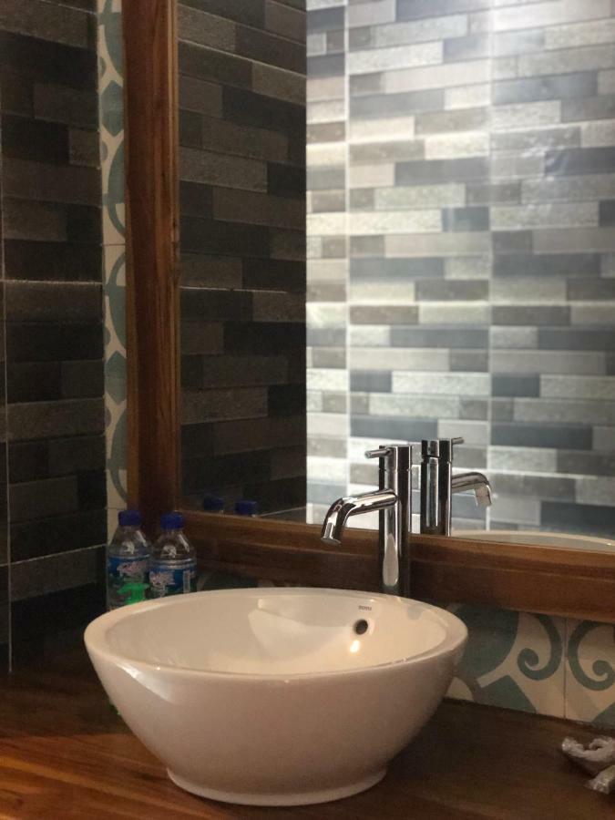 Tanjung Lima Villas Labuan Bajo Exterior foto